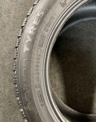 Nokian Tyres Hakkapeliitta R3 SUV 275/45 R20