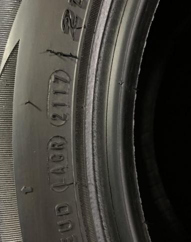 Roadstone Winguard Spike 215/55 R16 97T