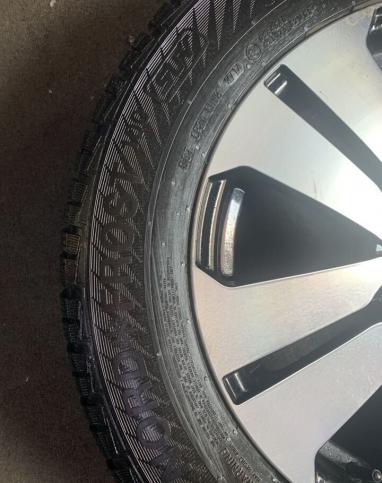 Зимние Колёса Honda 225/65 R17 Б/у