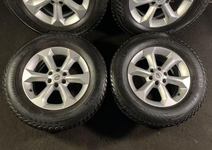 Зимние Колёса Nissan 255/65 R17 Б/у