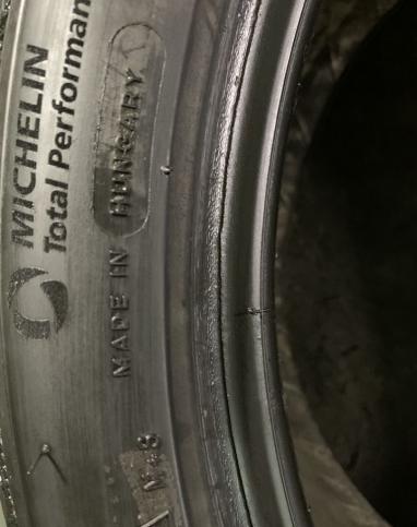 Michelin Pilot Alpin 5 245/40 R19 98V