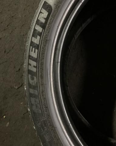 Michelin Pilot Alpin 5 245/40 R19