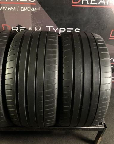 Michelin Pilot Sport 4 255/40 R18