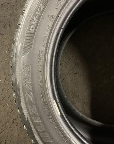 Bridgestone Blizzak DM-V2 285/50 R20