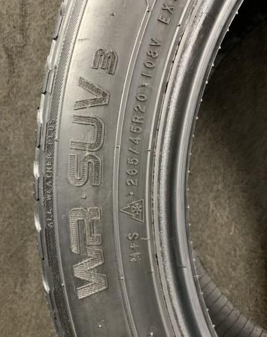 Nokian Tyres WR SUV 3 265/45 R20