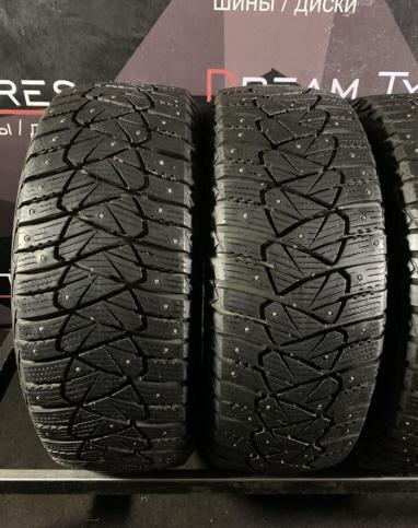 Goodyear Ultragrip 600 205/55 R16