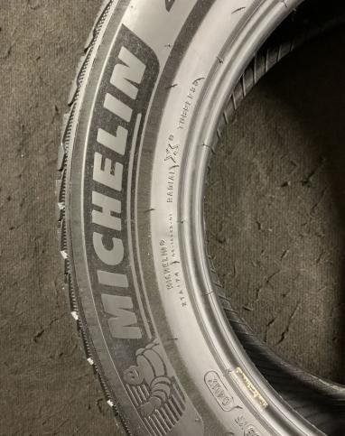 Michelin Pilot Alpin 5 SUV 235/60 R18 107H