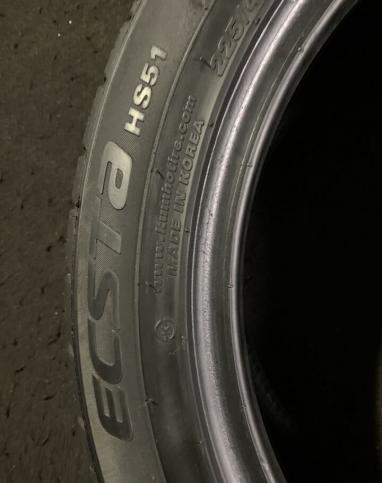 Kumho Ecsta HS51 225/45 R17