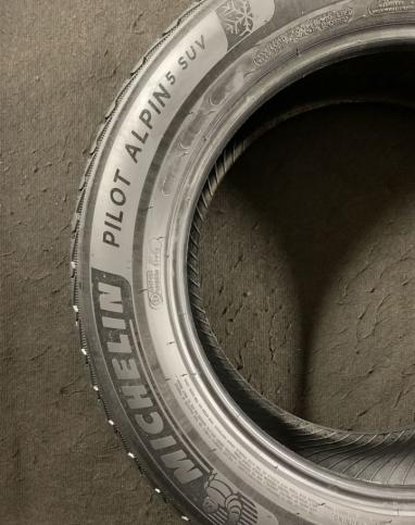 Michelin Pilot Alpin 5 SUV 235/60 R18 107H