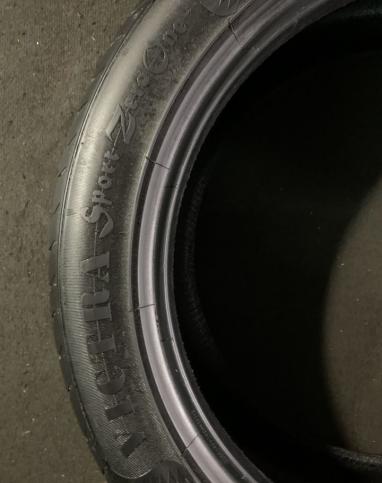 Maxxis Victra Sport VS01 225/50 R18