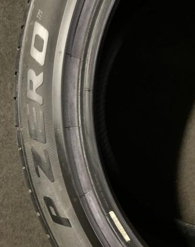 Pirelli P Zero 275/40 R21