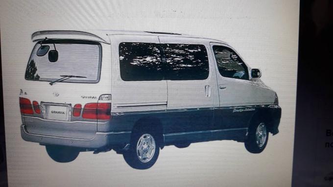 Защита бампера Toyota HiAce Granvia