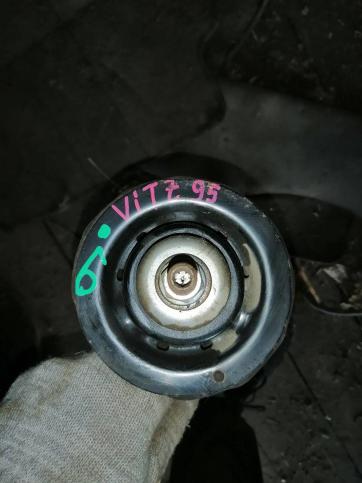 Стойка амортизатора Toyota Vitz 90 A0943-44207
