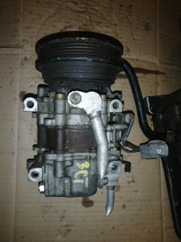 Компрессор кондиционера Toyota Corolla 100 442500-1523