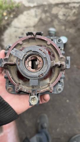Фара противотуманная левая Mazda Tribute 046717