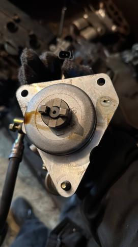 ТНВД Nissan Primera P12E QR20DD HFP128-01 2517