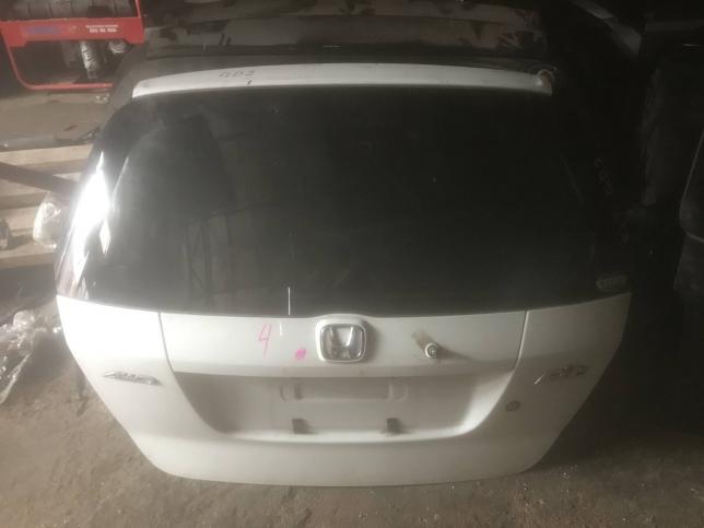 Дверь багажника Honda Fit GD