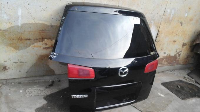 Дверь багажника Mazda Demio
