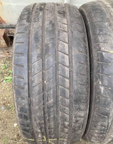 Bridgestone Alenza 001 245/50 R19