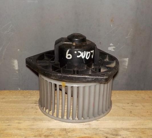 Mitsubishi Lancer мотор отопителя 7802A238 MR568593