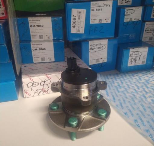 Ford Focus подшипник ступицы 1506577 1471852