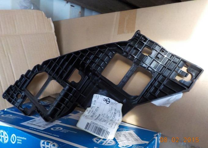VW Golf Кронштейн фар 5K0807227A