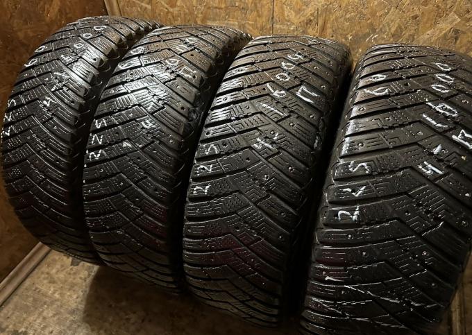 Goodyear UltraGrip 500 SUV 225/60 R18 104T