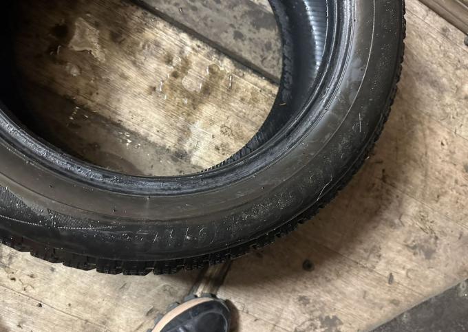 Bridgestone Blizzak Spike-02 205/55 R16 91T