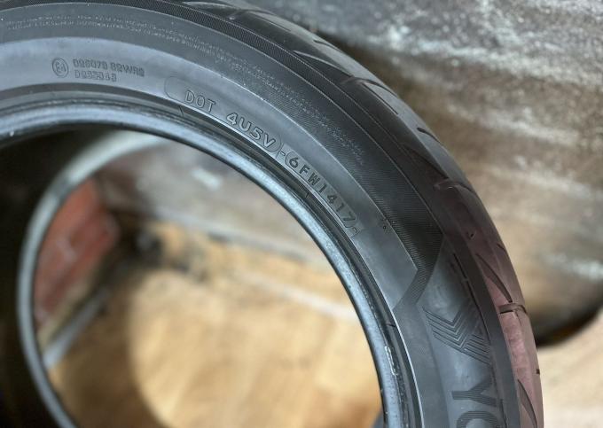 Yokohama Advan Fleva V701 235/50 R18 97V