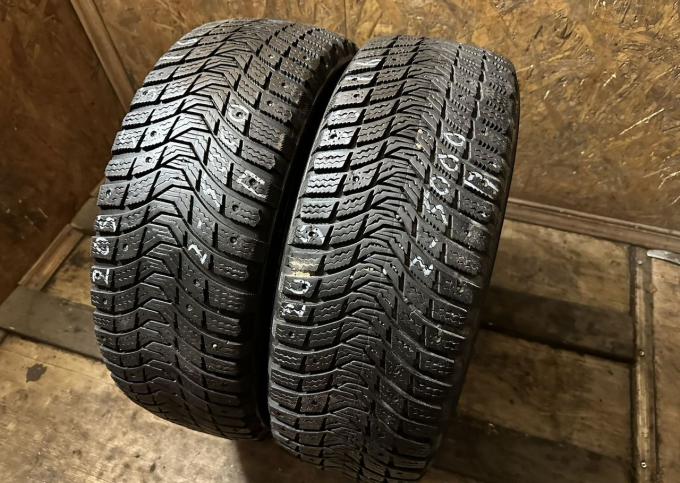 Michelin X-Ice North 3 205/55 R16 94T