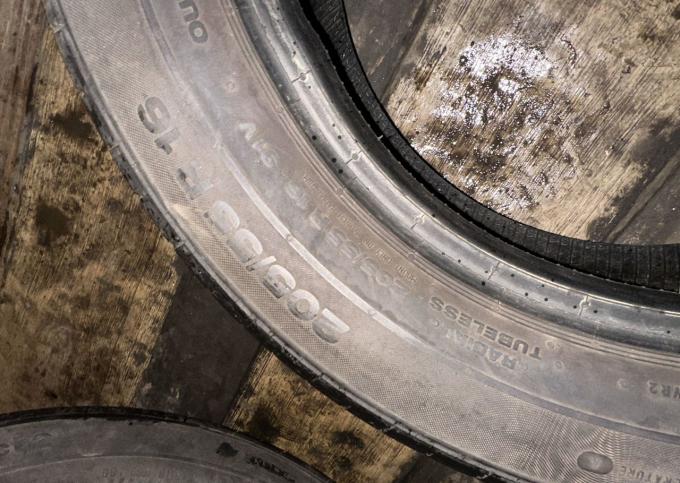 Continental ContiPremiumContact 2 205/55 R16 91V