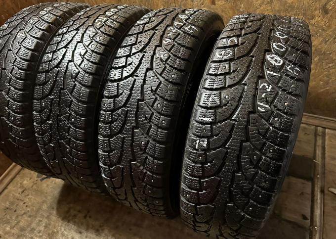 Hankook I'Pike RW11 215/65 R16 98T