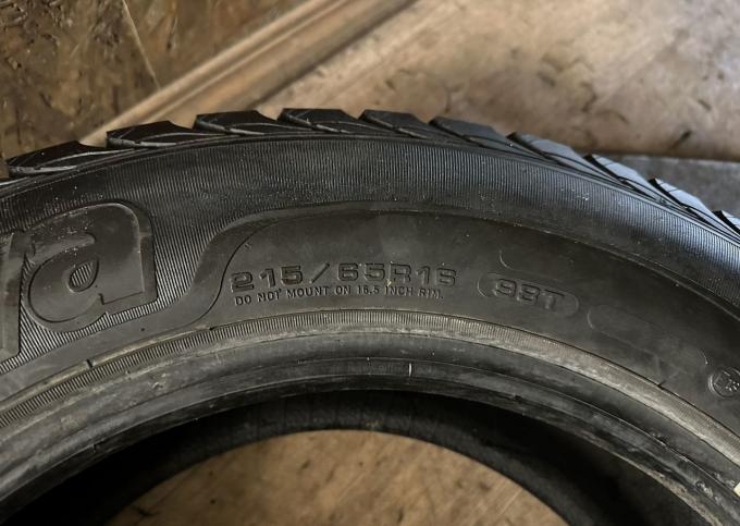 Sava Eskimo Stud 215/65 R16 98T