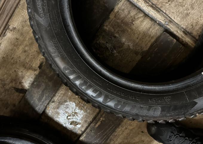 Goodyear Ultragrip Ice Arctic 215/55 R17 98T