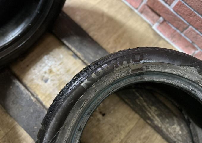 Kumho WinterCraft Ice WI31 205/55 R16 91T