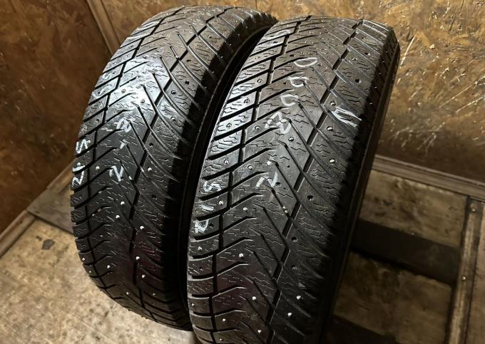 Yokohama Ice Guard IG65 215/65 R16 102T