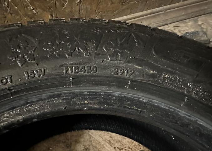 GT Radial IcePro 3 215/60 R16 99T