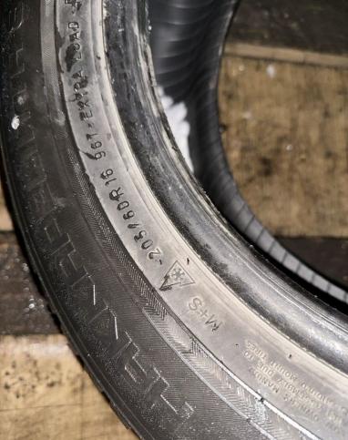 Nokian Tyres Hakkapeliitta 8 205/60 R16 96T