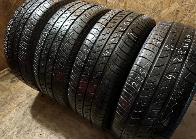 Cooper CS4 Touring 225/60 R16 98T