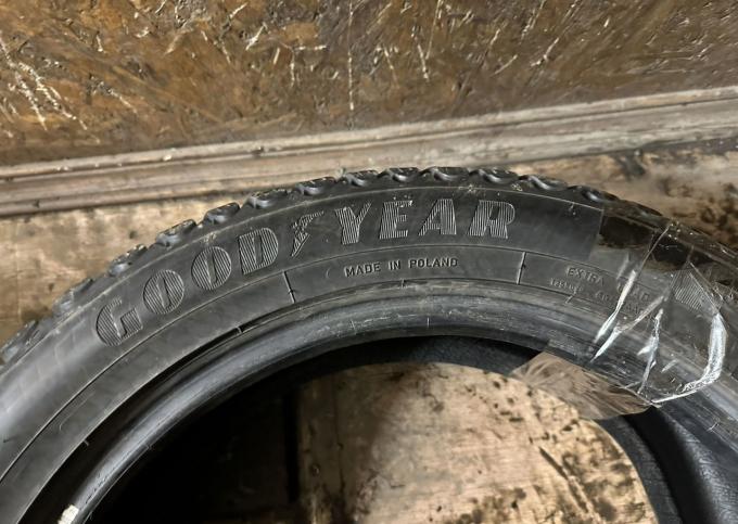 Goodyear Ultragrip Ice Arctic 225/50 R17 98T