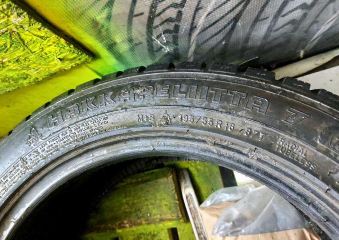 Nokian Tyres Hakkapeliitta 7 195/55 R16 87T