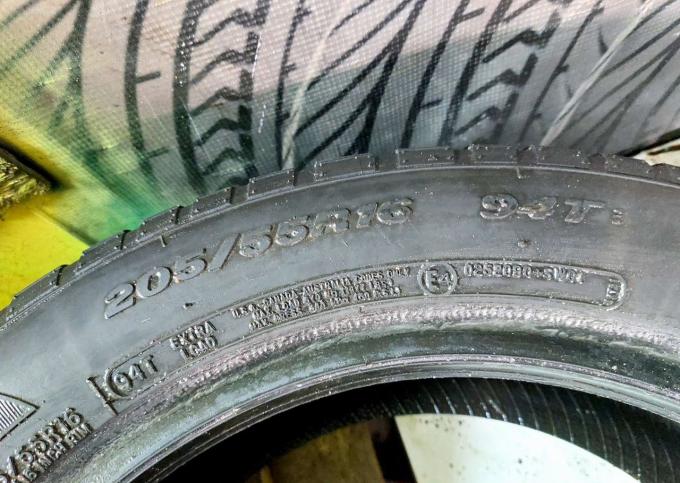 Cooper Weather-Master S/T 3 205/55 R16 94T