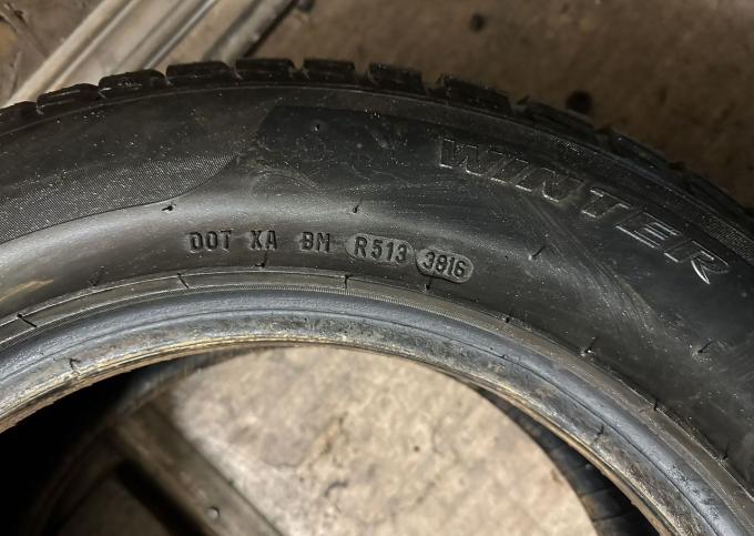 Pirelli Winter Sottozero 3 225/55 R16 99H
