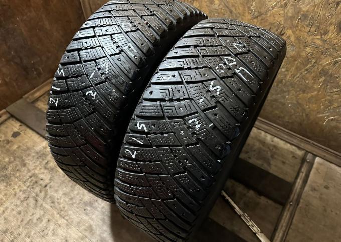 Goodyear Ultragrip Ice Arctic 215/60 R16 99T