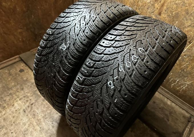 Nokian Tyres Hakkapeliitta 9 215/60 R16 99T