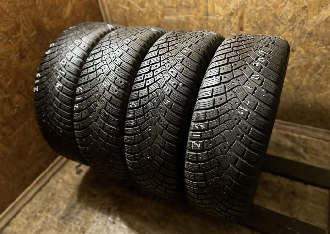 Continental IceContact 3 215/65 R16 102T