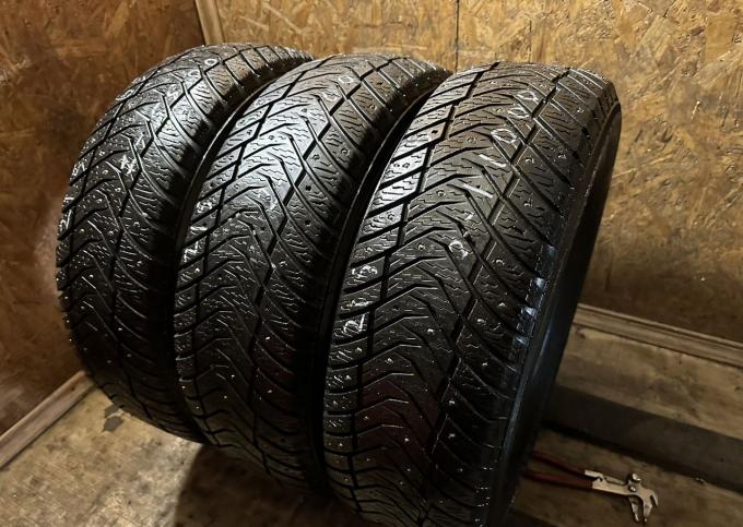 Yokohama Ice Guard IG65 215/65 R16 102T