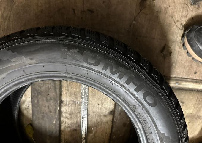 Kumho I'Zen KW22 205/60 R16 92T