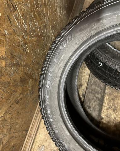 Dunlop SP Winter Ice 01 205/55 R16 94T
