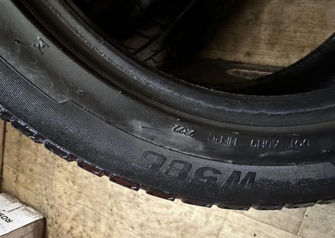 Ovation W-586 215/55 R16 98H